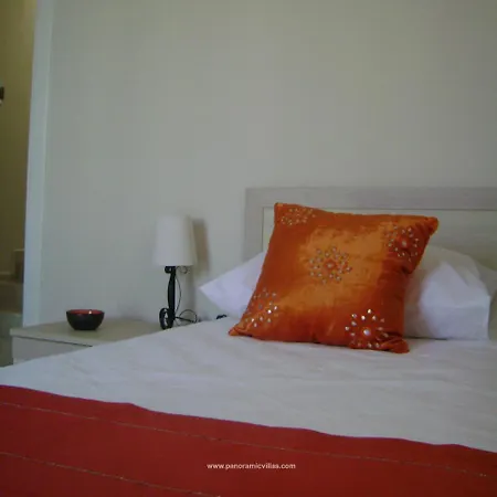 Hisar Sleeps 7 Pool Air Con Wifi Vilă *